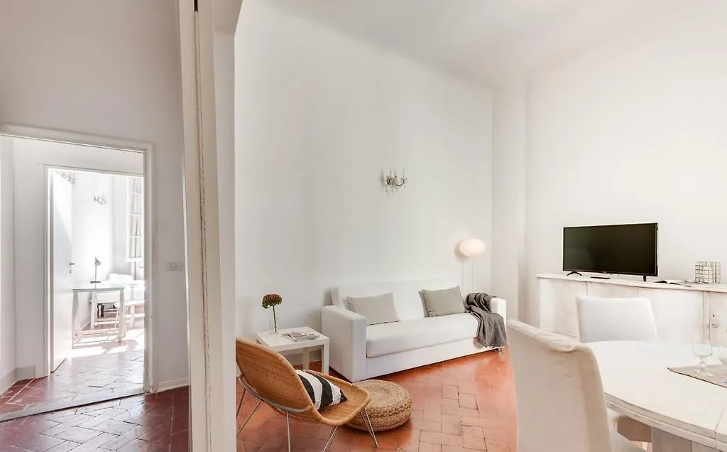 Apartments Florence - Alfani White